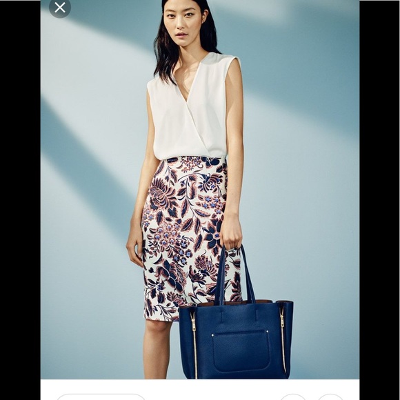 Ann Taylor floral navy & brown pencil skirt 0 NWOT - Picture 2 of 8